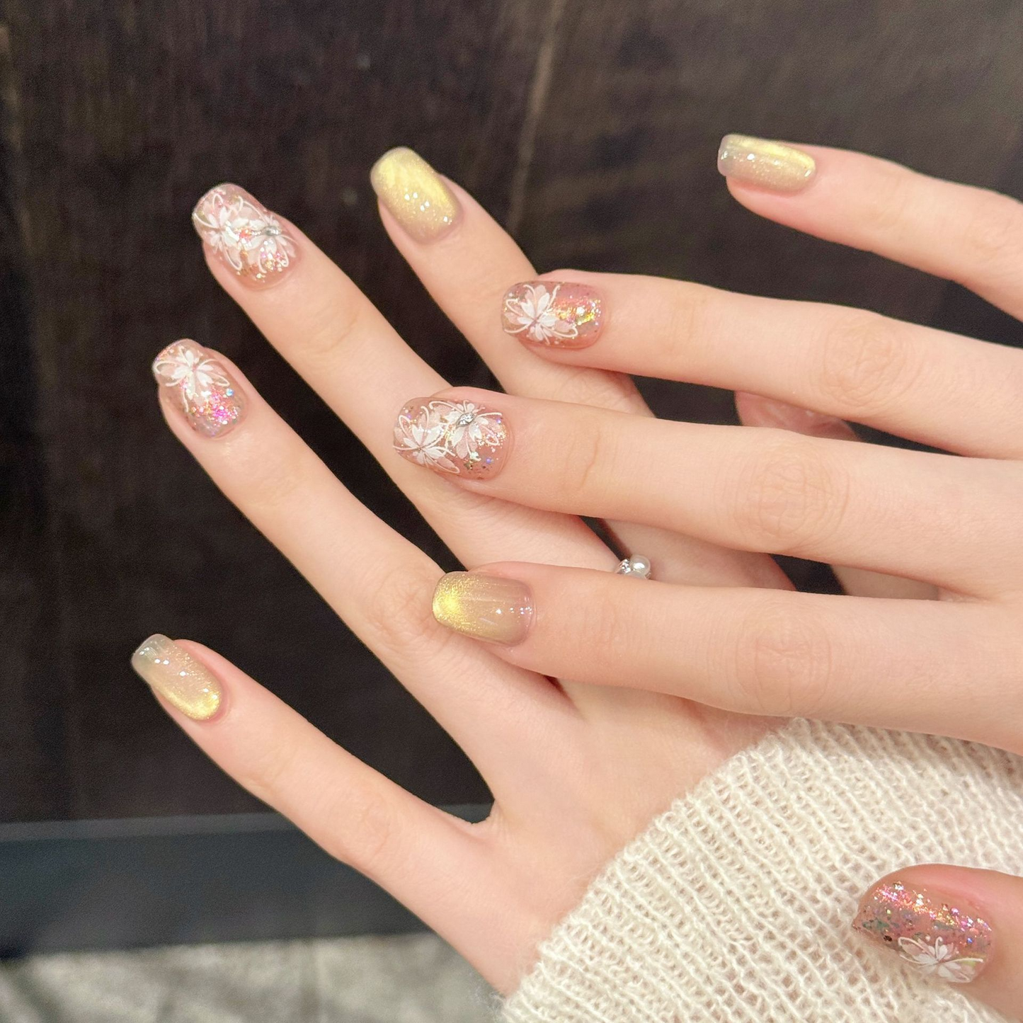 Golden Veil Floral Glass Press-On Nails