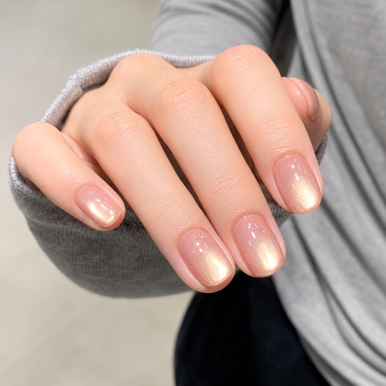 Dewy Jelly Glass-Bead Cat Eye Press-On Nails