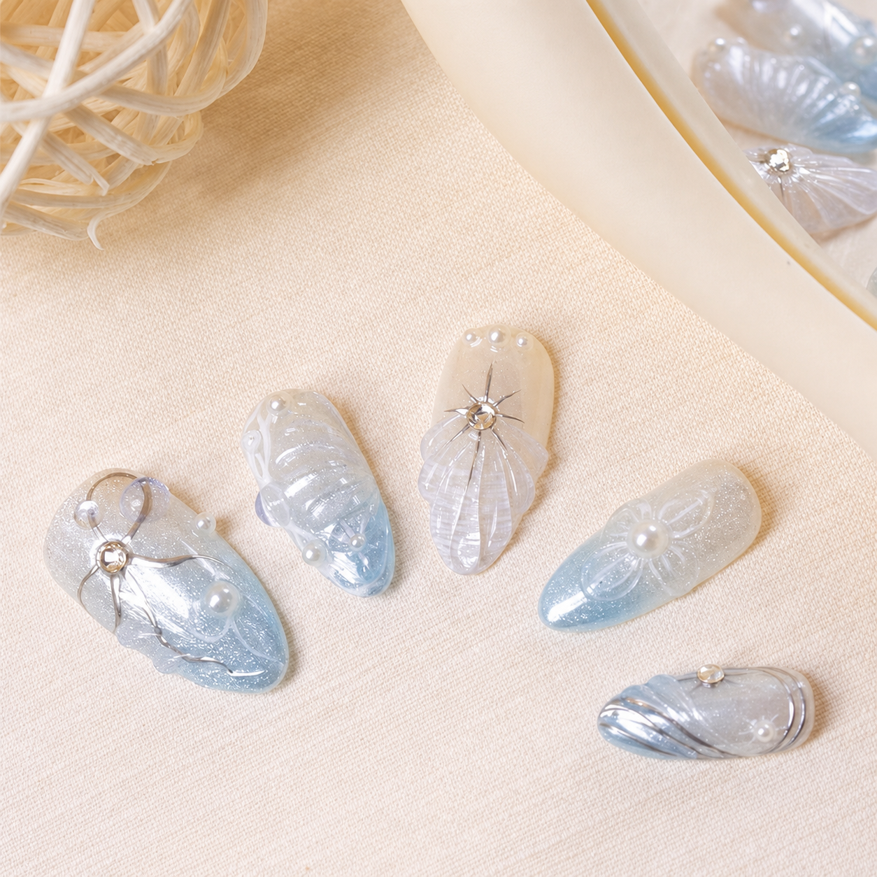 Ocean Pearl Blue Jelly Press-On Nails – Pearl Edition