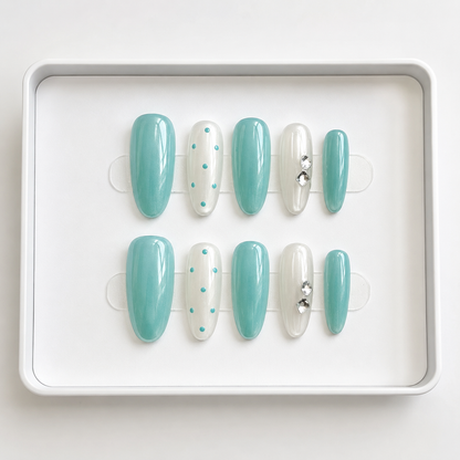 Mint Green Cat Eye Press-On Nails product image