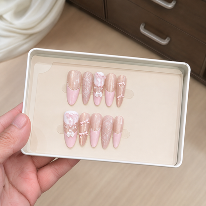 Lace Bow Cat Eye Press-On Nails product image