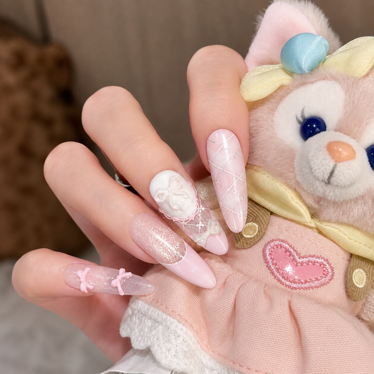 Lace Bow Cat Eye Press-On Nails product image