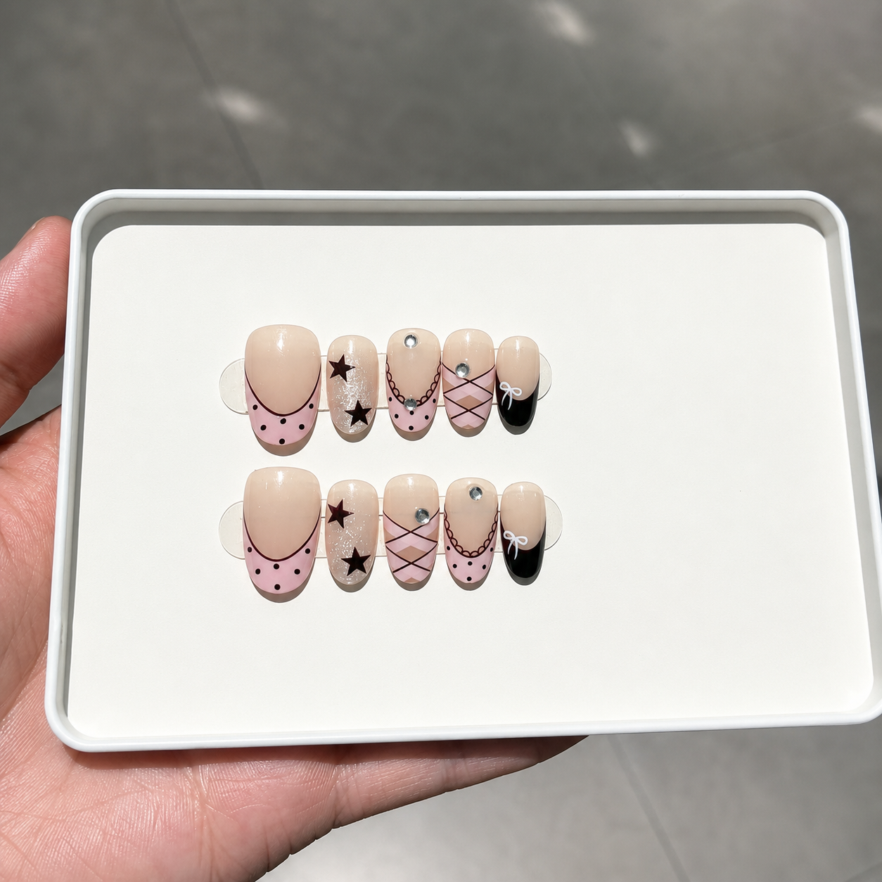 French Plaid Star Press-On Nails product image