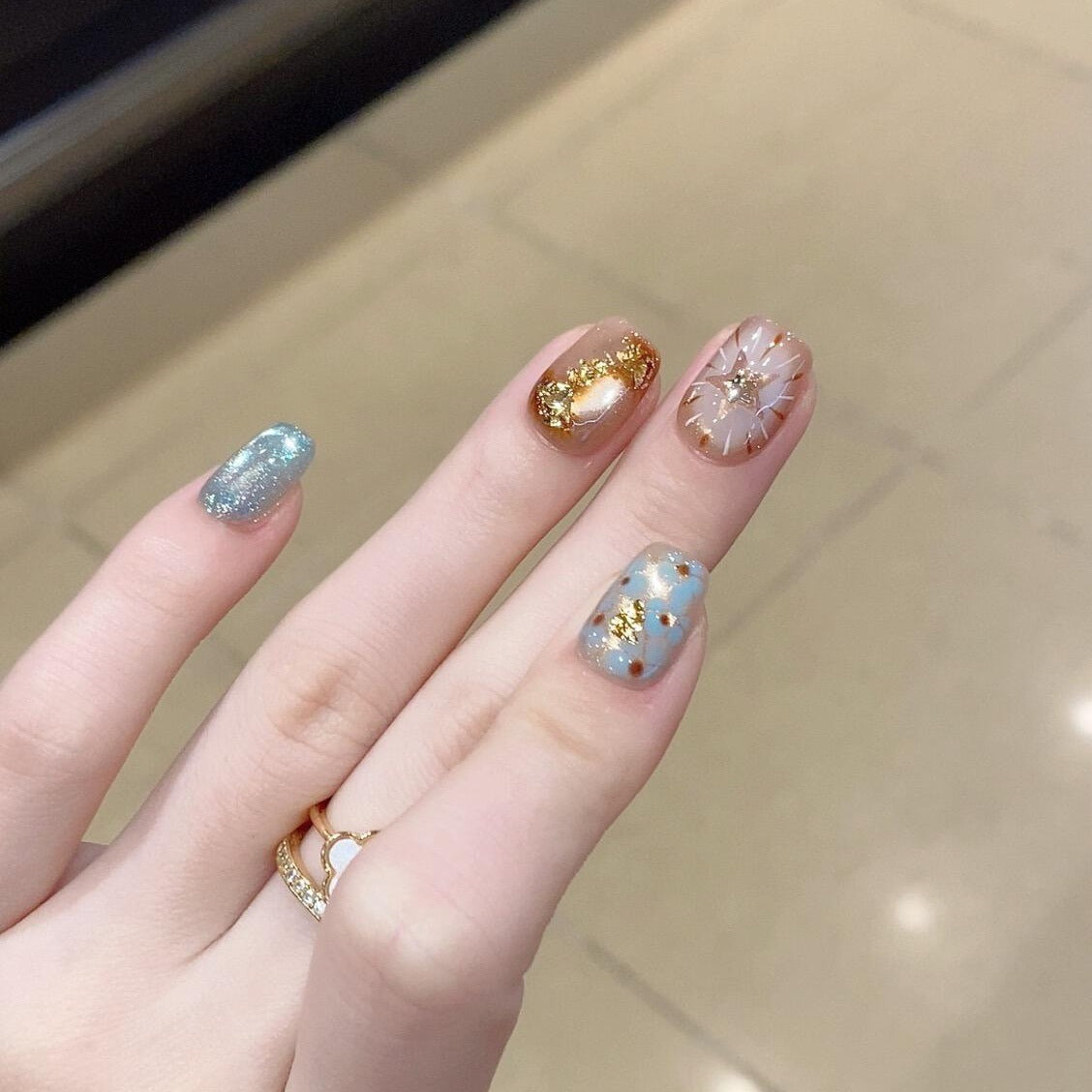 手绘星星猫眼纯手工穿戴甲短款精品显白气质美甲假指甲贴片批发
